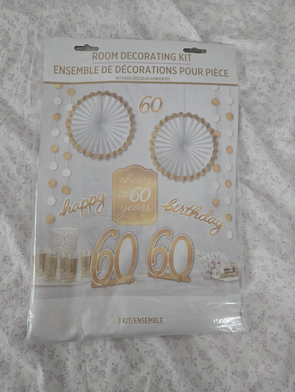 Gold and White 'Cheers to 60 Years' Room Decorating Kit - 60th Birthday